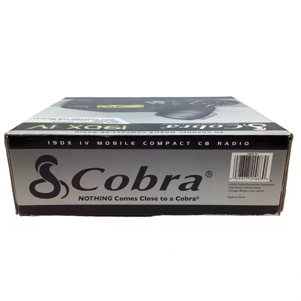 Cobra 40 Channel Mobile Compact CB Radio (19 DX IV) - Picture 7 of 16